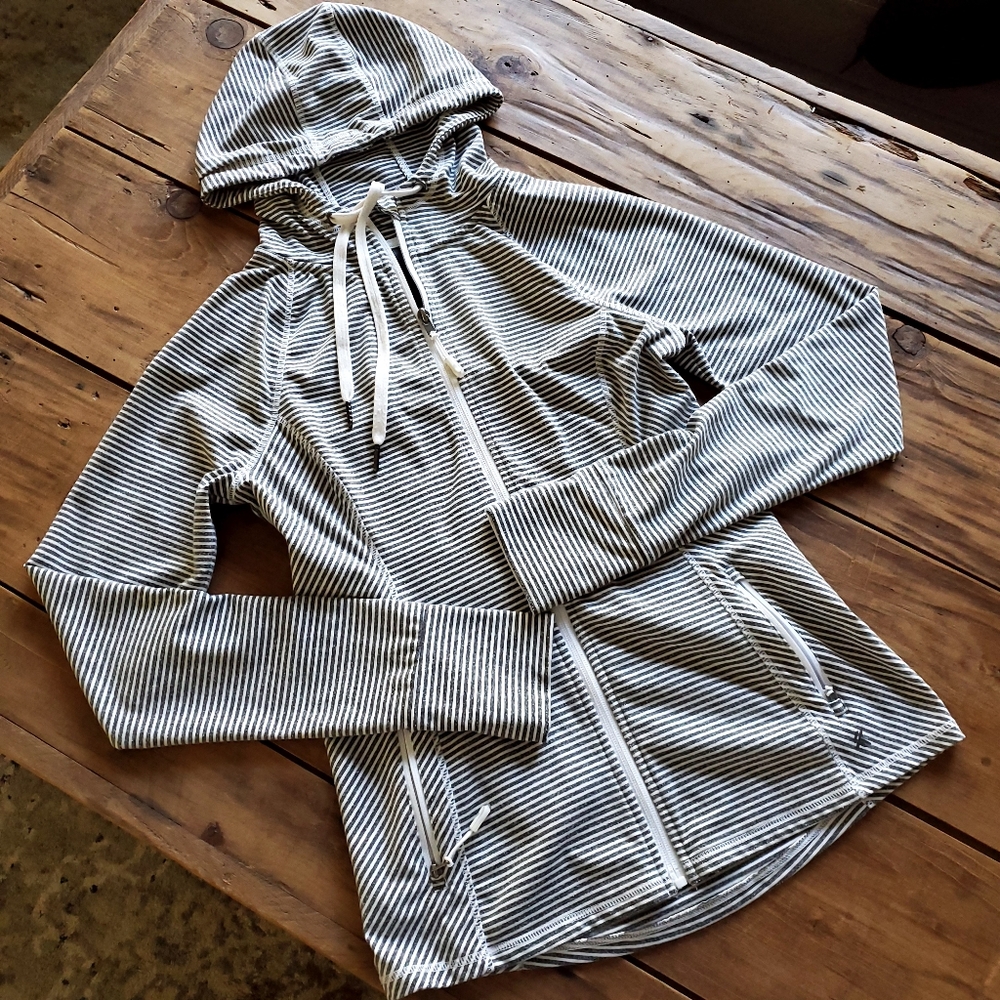 Kyodan Women's Striped Athletic Zippered Hoodie Size Small